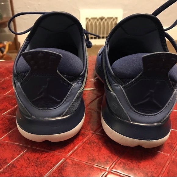 JORDAN NIKE FLY 89 BG Blue Basketball Trainers AA4039 010 size 7Y - Picture 6 of 9